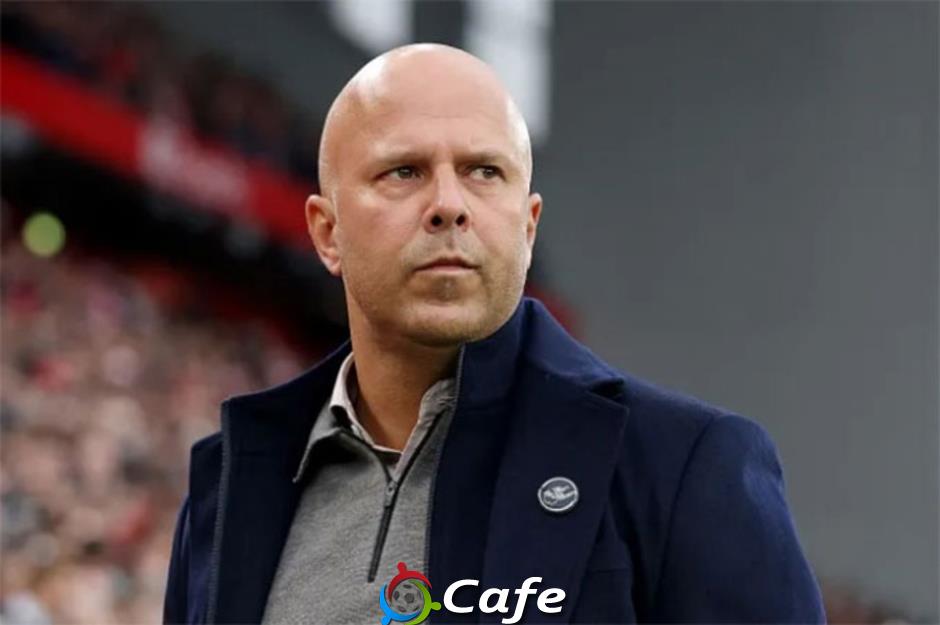 HLV Slot tiết lộ tình trạng đáng lo của Isak và Gravenberch trước trận Liverpool gặp Brentford HLV Slot tiết lộ tình trạng đáng lo của Isak và Gravenberch trước trận Liverpool gặp Brentford