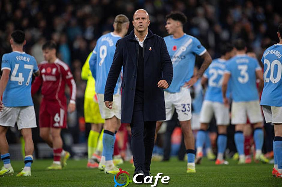 Liverpool ra quyết định về tương lai của Arne Slot sau thảm bại trước Man City