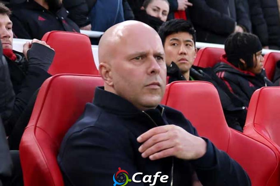 Liverpool sa thải Arne Slot sau thất bại đau đớn trước Man City?