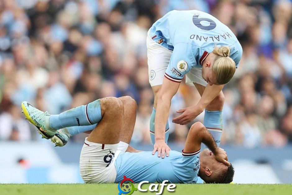 Man City: Cuối cùng Pep Guardiola đã có thể cười tươi