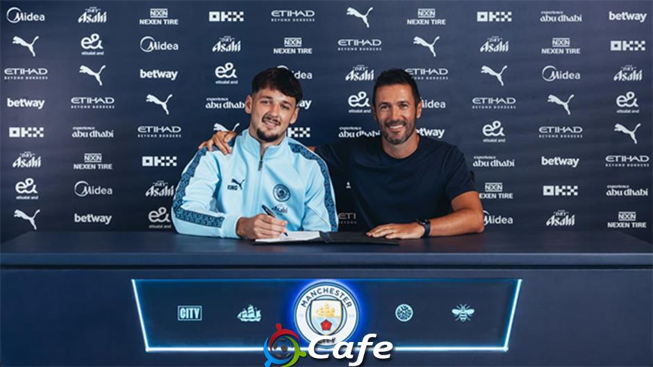 Man City 'đánh úp' James Trafford vụ Donnarumma