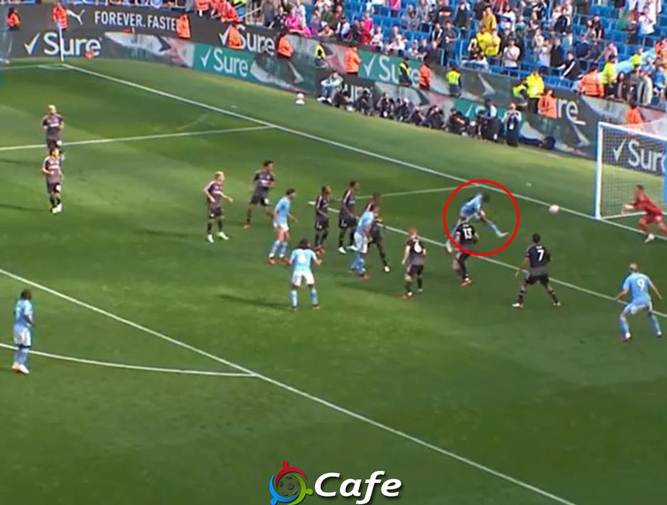 Man City hưởng lợi từ cùng một tranh cãi VAR suốt 3 mùa liên tiếp