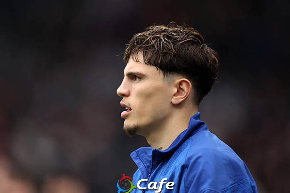 Màn trình diễn 'tàng hình' của Garnacho trước Newcastle Màn trình diễn 'tàng hình' của Garnacho trước Newcastle