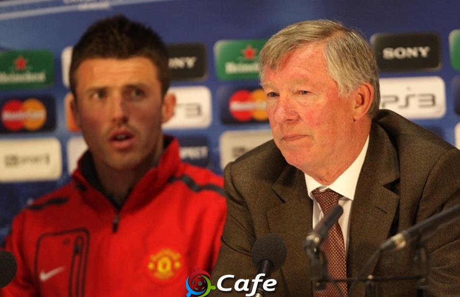 Michael Carrick chỉ được vào sân khi… trời mưa