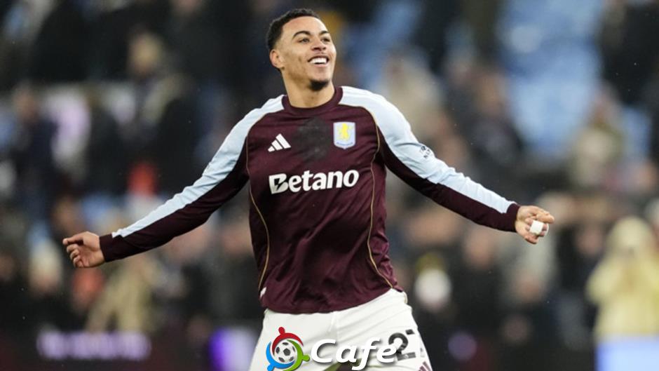 Morgan Rogers bị HLV Emery quở trách