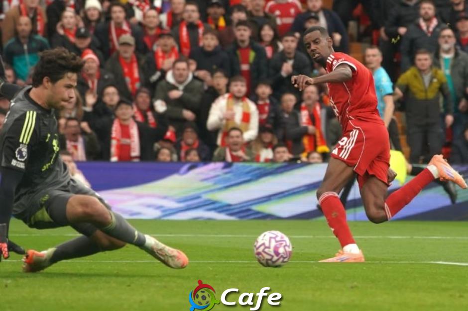 Nếu yêu United, bạn không thể không yêu Lammens!