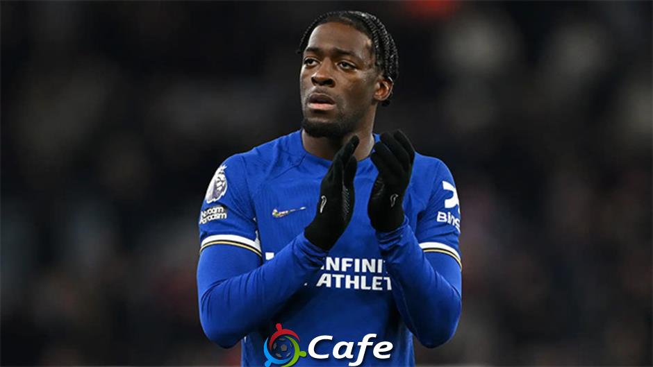 Ngôi sao 'bomb squad' của Chelsea tập cùng đội một