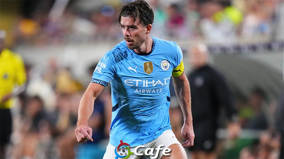 Những bản hợp đồng tệ nhất của 5 nhà vô địch Premier League gần đây