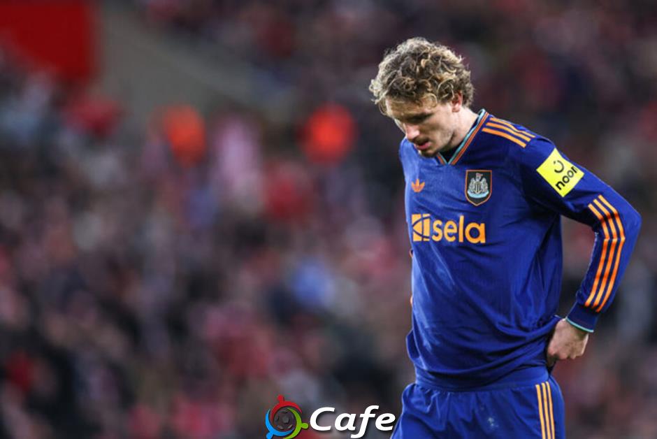 Nick Woltemade có pha phản lưới khó tin ở trận Sunderland vs Newcastle