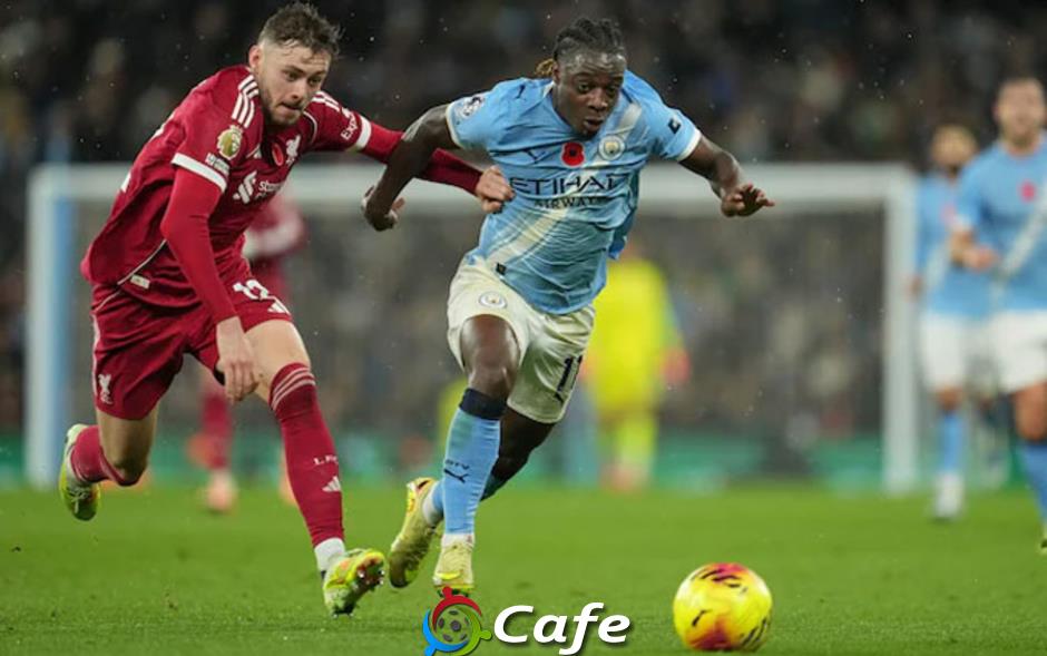 Pep Guardiola ca ngợi sao trẻ Liverpool là 'một trong những hậu vệ hay nhất Premier League'
