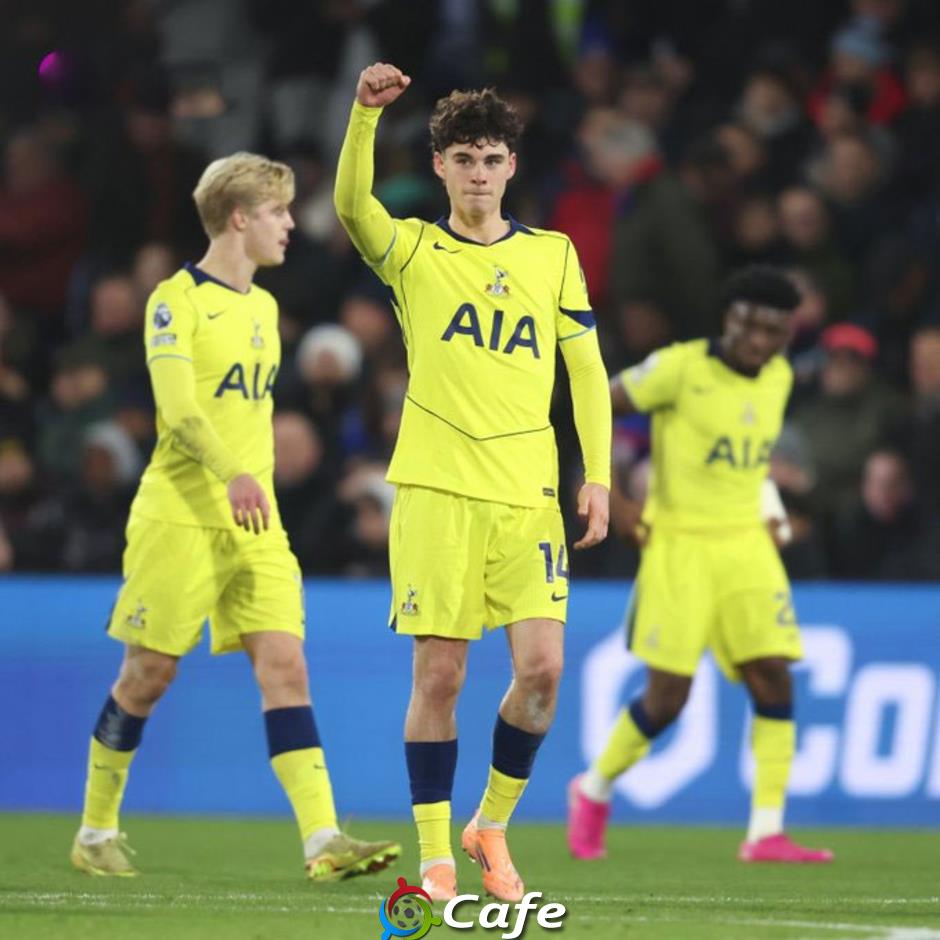 Sao trẻ Tottenham lập chiến công đáng nhớ ở trận thắng Crystal Palace