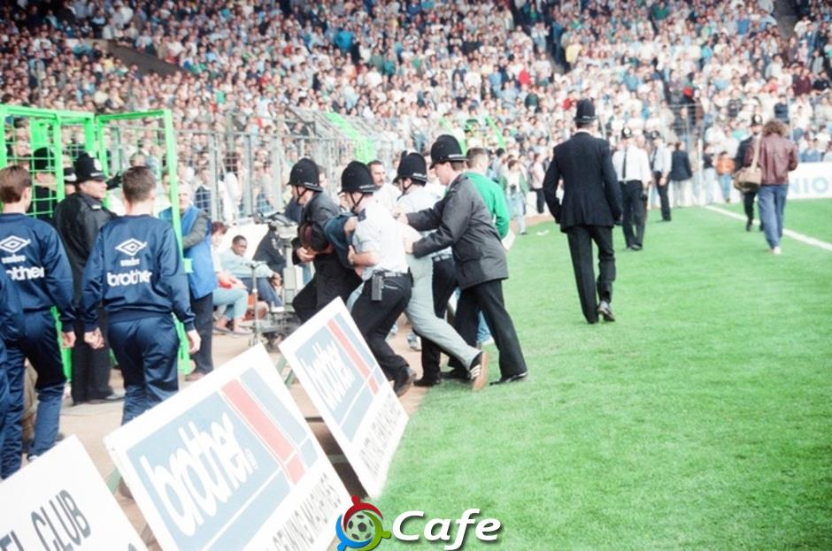 Sir Alex Ferguson bị Man City sỉ nhục như thế nào?