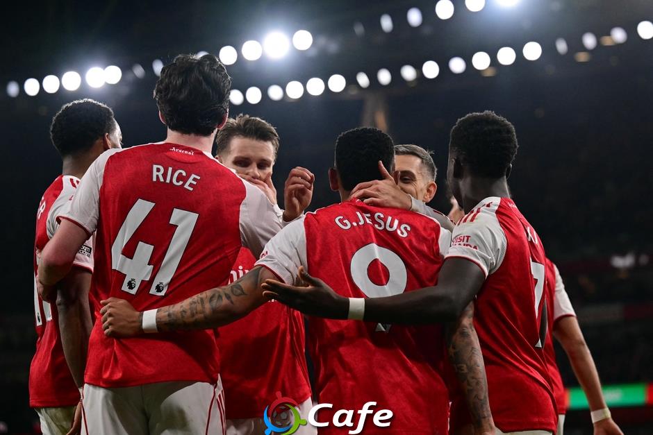 Thấy gì ở trận Arsenal thắng chật vật Wolves: Dấu hỏi Gyokeres