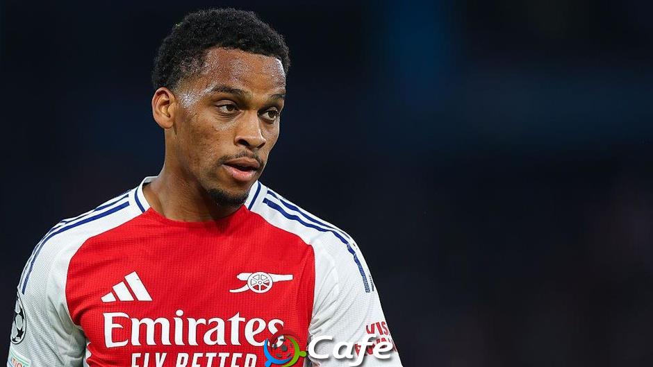 Top 10 hậu vệ phải xuất sắc nhất Premier League hiện nay: vắng bóng MU
