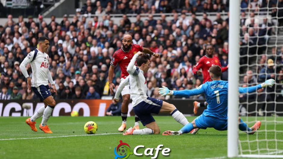 Trực tiếp Tottenham 0-1 MU: Lammens cứu thua ngoạn mục cho MU