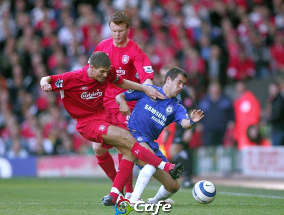 Vì Mourinho, Steven Gerrard suýt phản bội Liverpool