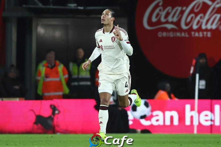 Virgil van Dijk nhận bão chỉ trích vì sai lầm sơ đẳng