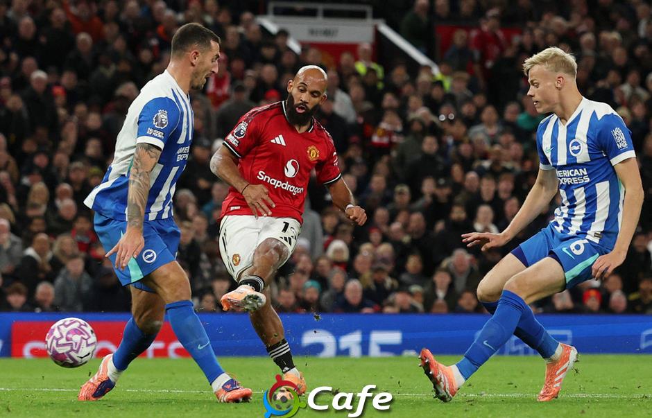 Wayne Rooney chỉ mặt tân binh hay nhất MU