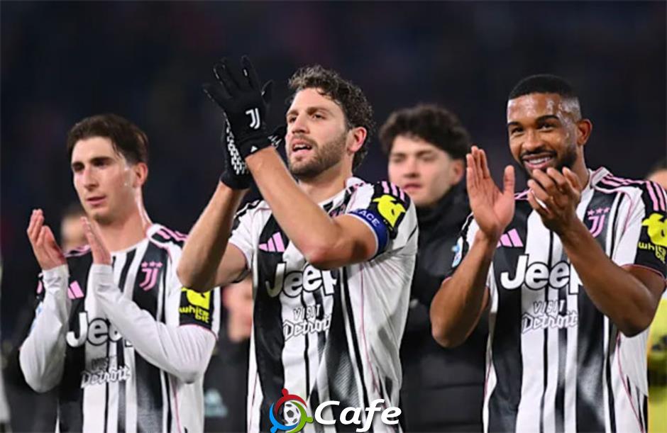 Đang thăng hoa, Juventus còn được 'mở đường' để bứt phá