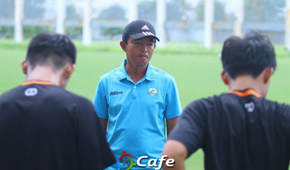 Cựu tiền vệ ĐT Việt Nam bất ngờ làm trợ lý đội Ninh Bình Cựu tiền vệ ĐT Việt Nam bất ngờ làm trợ lý đội Ninh Bình