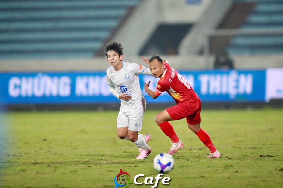 Kết quả Nam Định 1-1 Hà Tĩnh: Xuân Son tịt ngòi, nhà vua lại ngậm ngùi Kết quả Nam Định 1-1 Hà Tĩnh: Xuân Son tịt ngòi, nhà vua lại ngậm ngùi