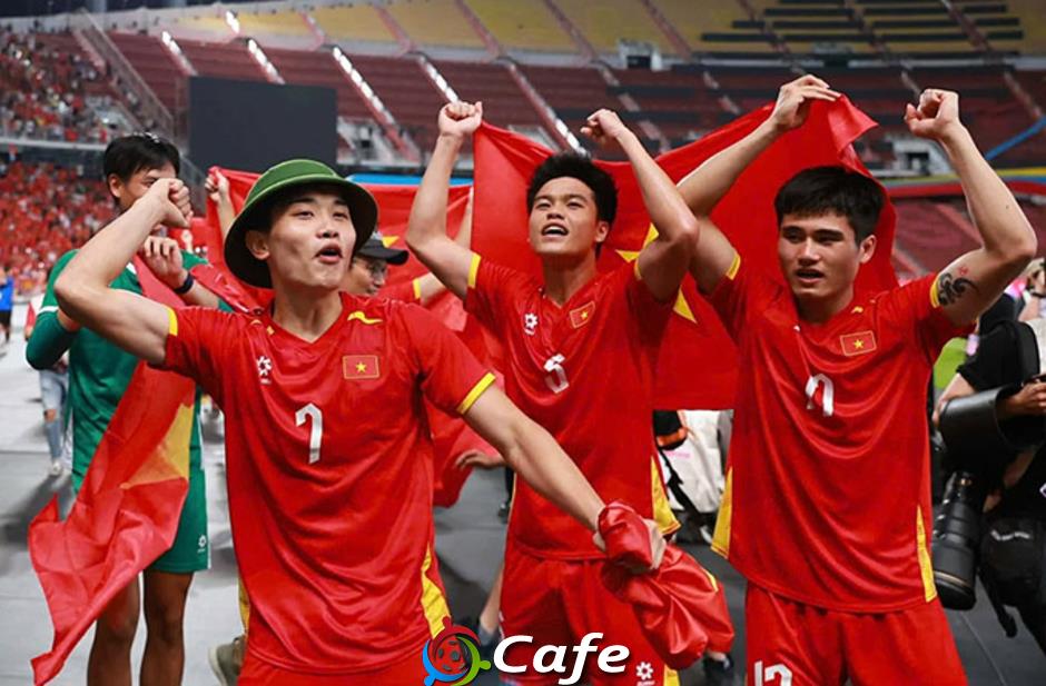 Khuyên Đình Bắc tập trung đá bóng, bớt đóng quảng cáo có là sáo rỗng? Khuyên Đình Bắc tập trung đá bóng, bớt đóng quảng cáo có là sáo rỗng?