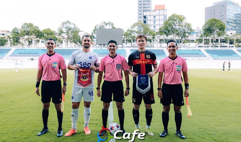 Ninh Bình làm điều hiếm thấy ở trận đấu tại Singapore